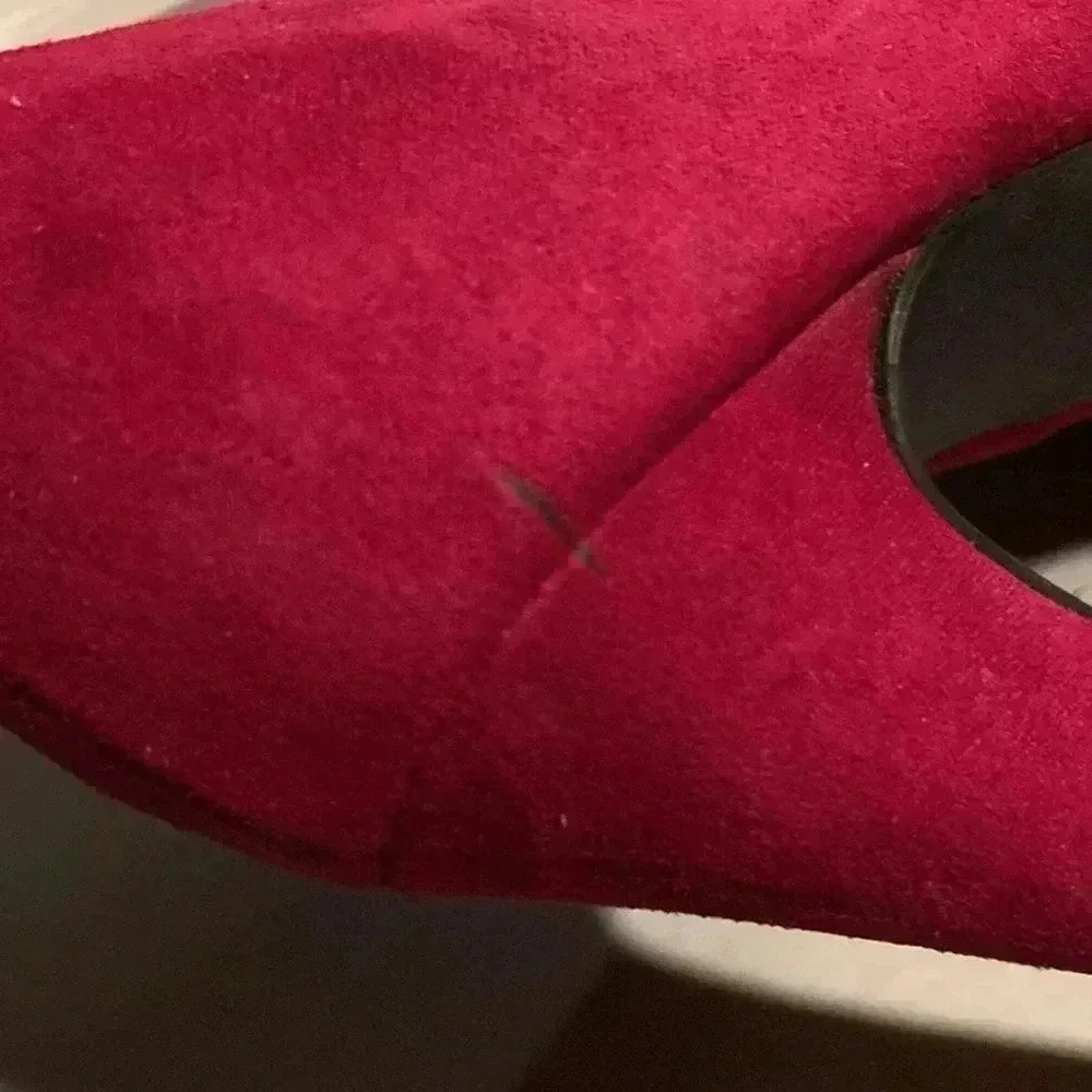 Heels‎ - Picture 6 of 9